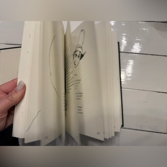 Where The Sidewalk Ends (Hard Cover) - Picture 8 of 9